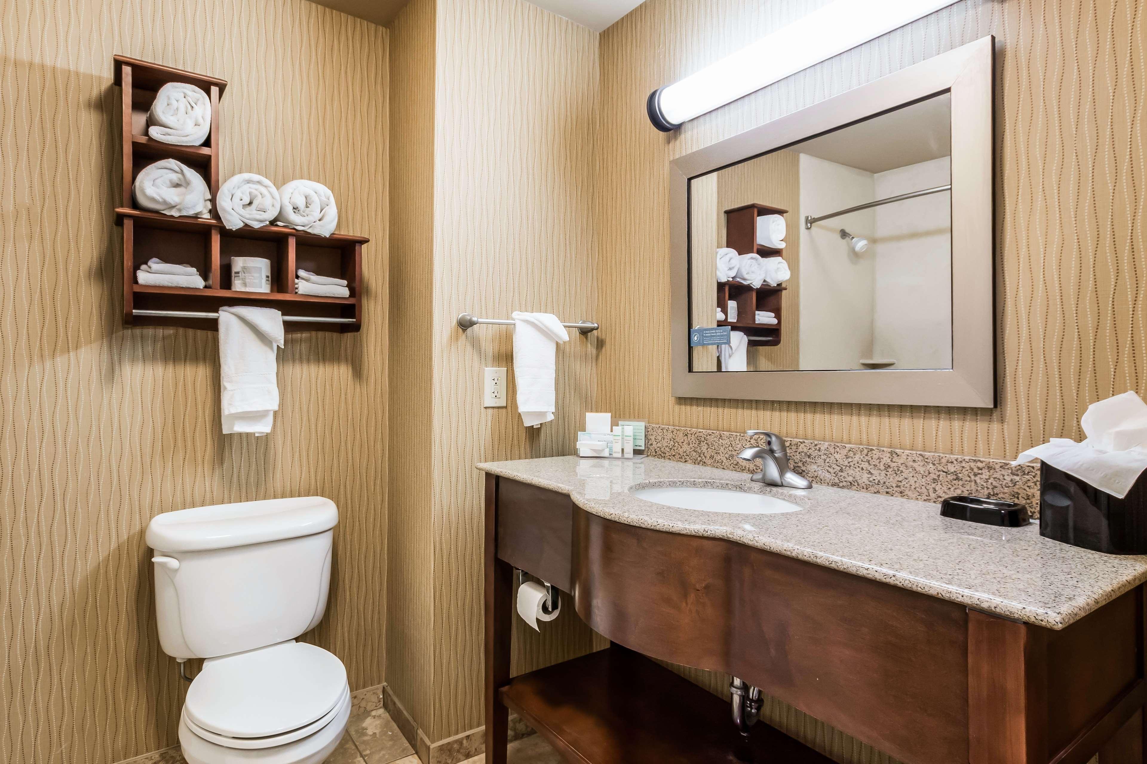 Hampton Inn Derby-Wichita Southeast Екстер'єр фото